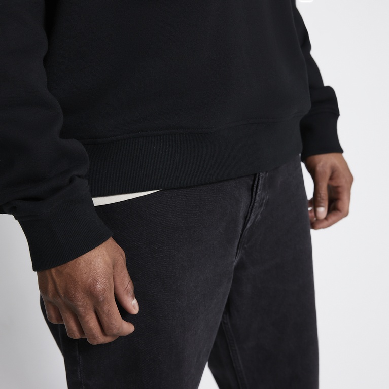Boxy sweatshirt "Loi" Black